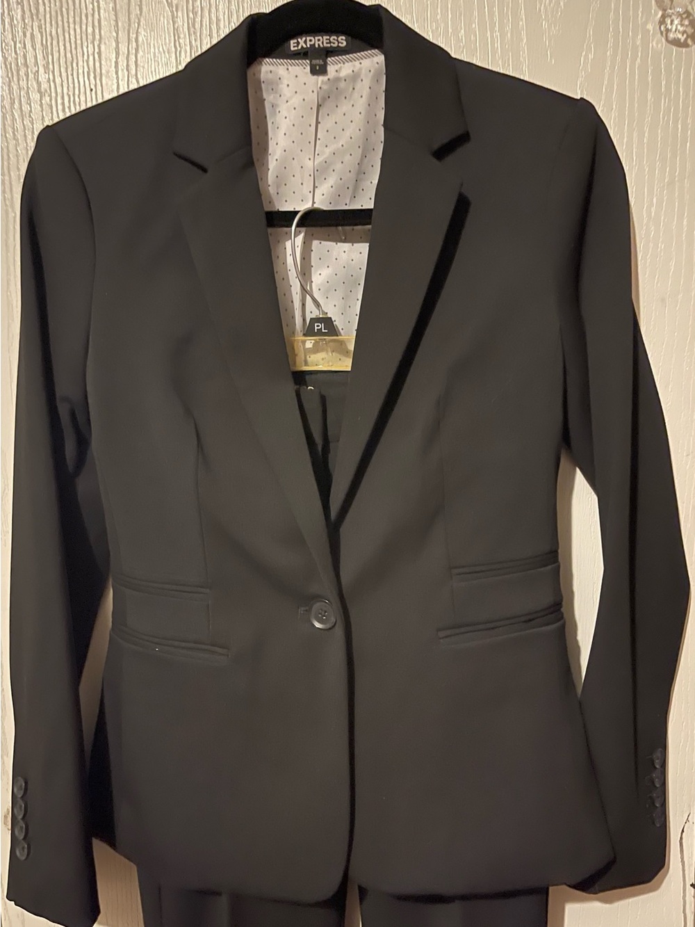 Express Black Women's Single-Button Notch Lapel Blazer